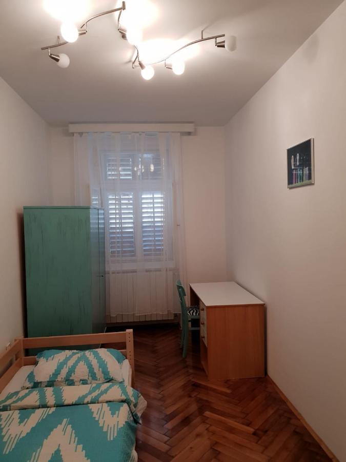 Apartman Pem Pula Bagian luar foto