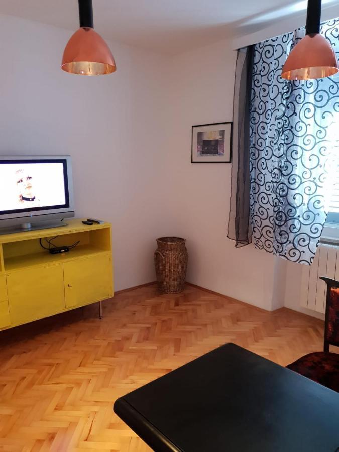Apartman Pem Pula Bagian luar foto