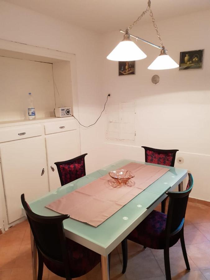 Apartman Pem Pula Bagian luar foto